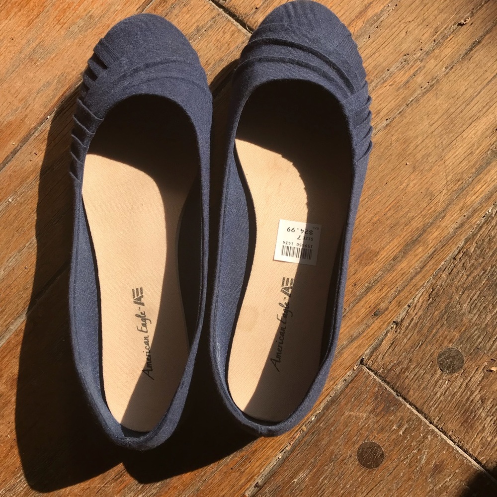 Blue flats, very versatile color